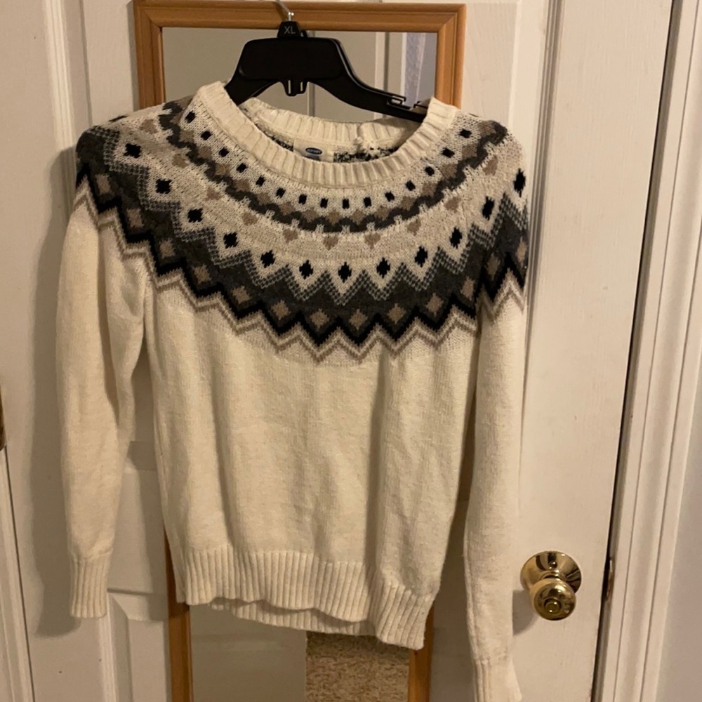 Old navy sweater, size small